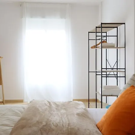 Apartment Chillahomes 002 *