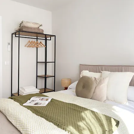 דירה Chillahomes 002 *